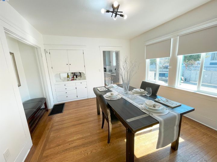 3008 Myrtle St, Oakland, CA | . Photo 10 of 38