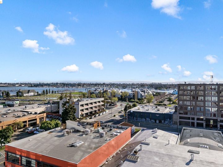 The Sierra At Jack London Square condo #PH 5. Photo 47 of 50