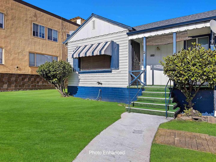 3200 Brookdale Ave, Oakland, CA | Dimond District. Photo 2 of 13