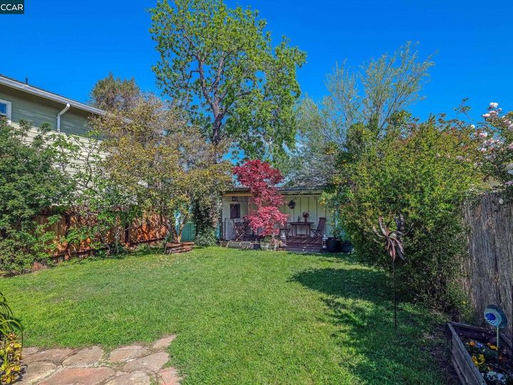 3241 Liese Ave, Oakland, CA | Allendale. Photo 22 of 25