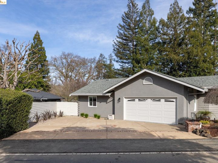 3262 Woodview Dr, Lafayette, CA | Burton Valley. Photo 5 of 56
