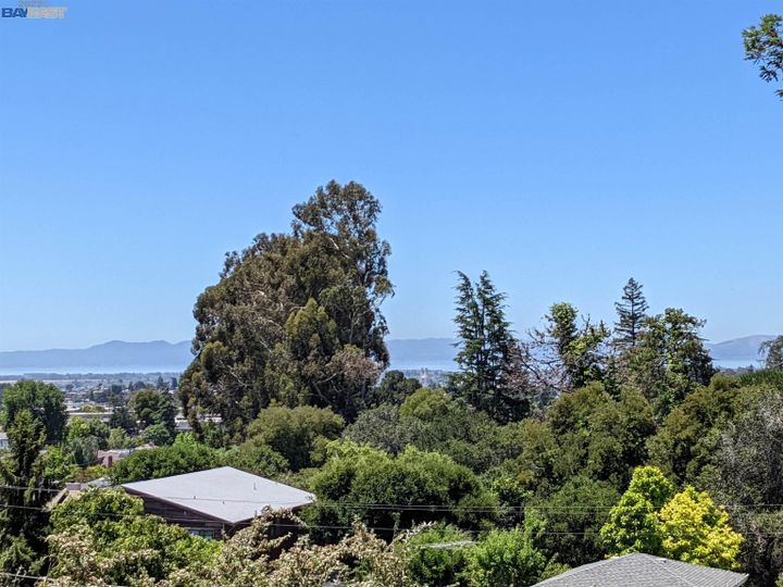 3286 Wisconsin St, Oakland, CA | Redwood Heights. Photo 1 of 19