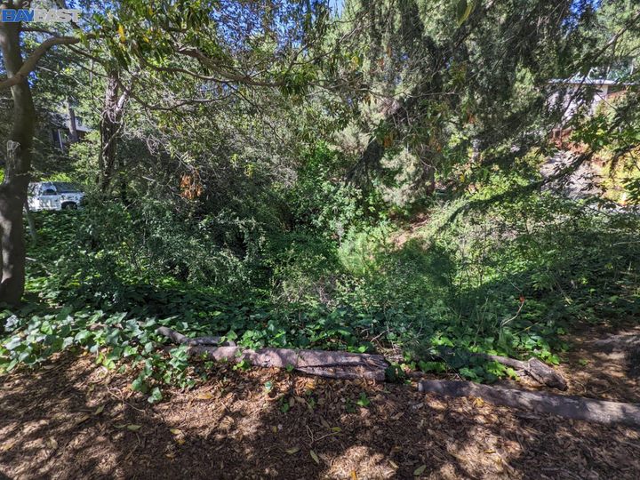 3286 Wisconsin St, Oakland, CA | Redwood Heights. Photo 15 of 19