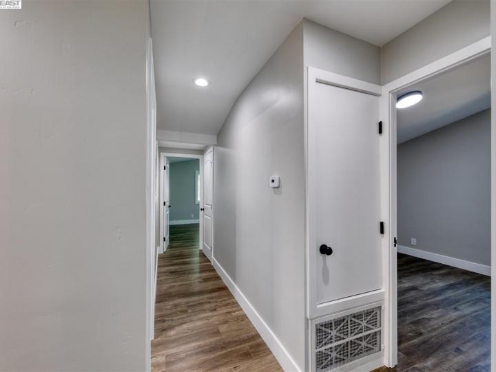 3324 Woodhaven Ln, Concord, CA | Holbrook Heights. Photo 16 of 20