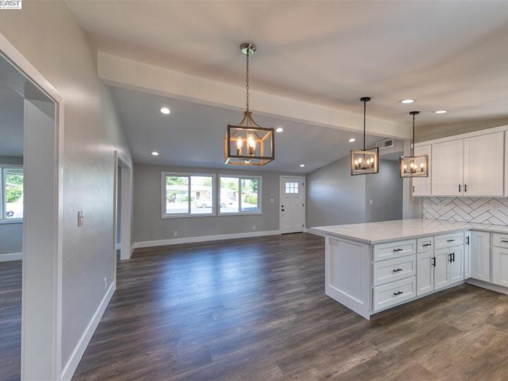 3324 Woodhaven Ln, Concord, CA | Holbrook Heights. Photo 6 of 20