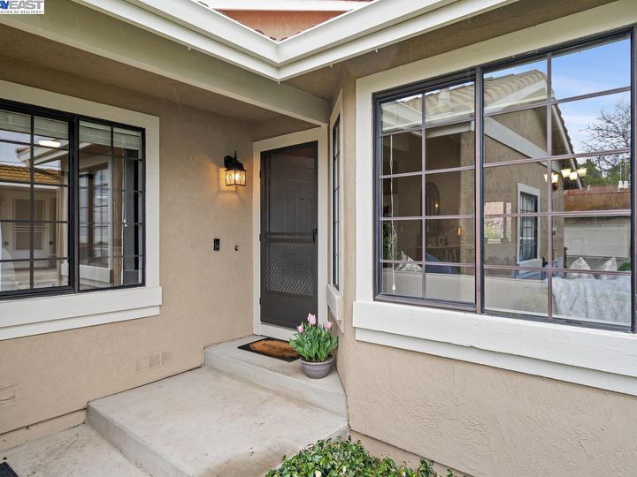 348 Marie Cmn, Livermore, CA, 94550 Townhouse. Photo 3 of 39