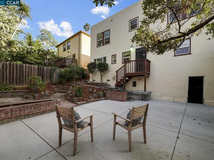 3663 Delmont Ave, Oakland, CA | Chimes Terrace. Photo 32 of 40