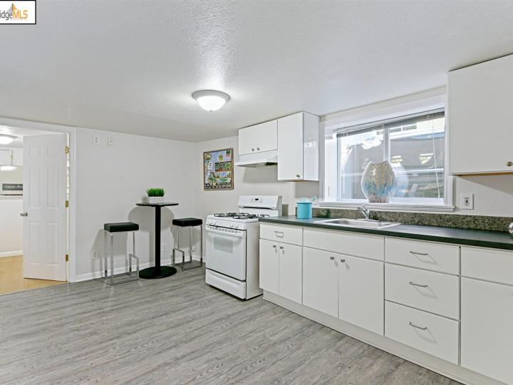 3909 Ruby St, Oakland, CA | Lower Temescal. Photo 26 of 39