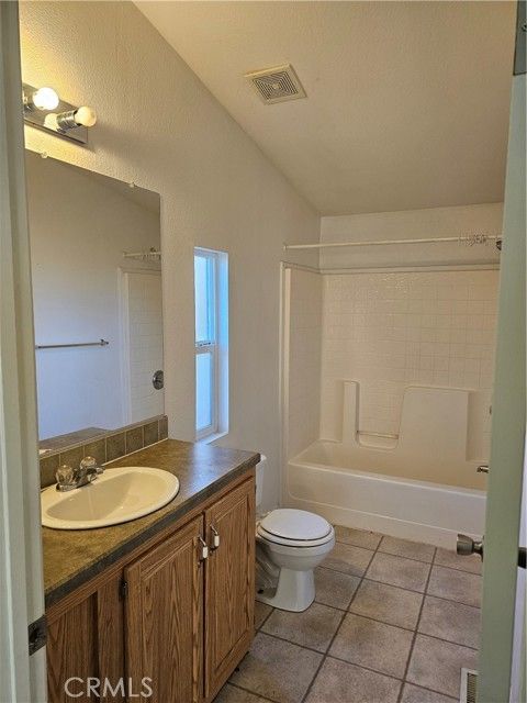 3935 Laddell Ave, Clearlake, CA | . Photo 11 of 26