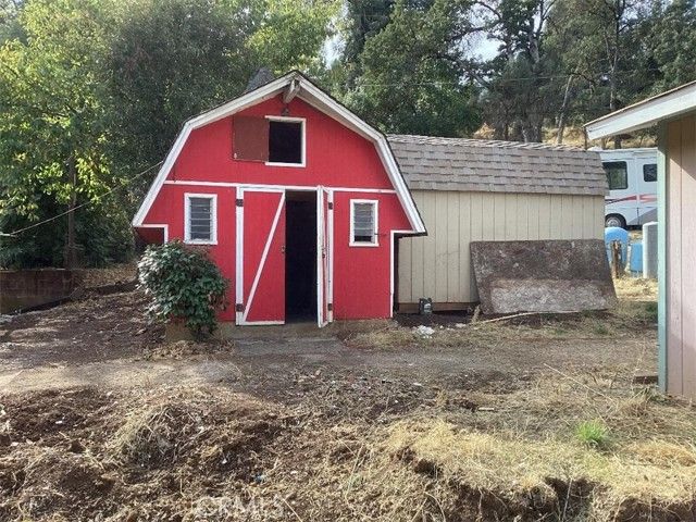4075 Keating Ave, Clearlake, CA | . Photo 13 of 24