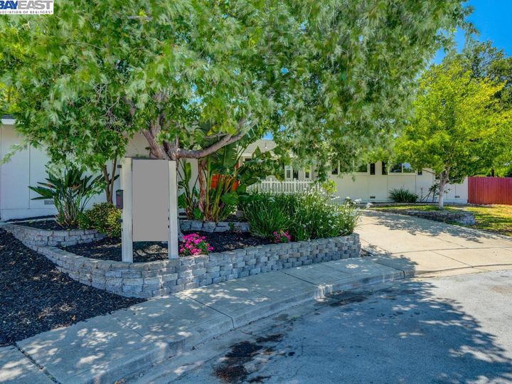 40874 Calido Pl, Fremont, CA | Gomes. Photo 2 of 10