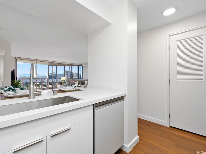 One Waterfront Tower condo #703. Photo 11 of 25