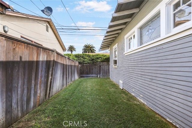417 Roswell Ave, Long Beach, CA | . Photo 24 of 25
