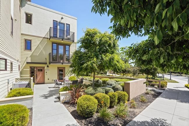 419 Franklin Pkwy, San Mateo, CA, 94403 Townhouse. Photo 1 of 53