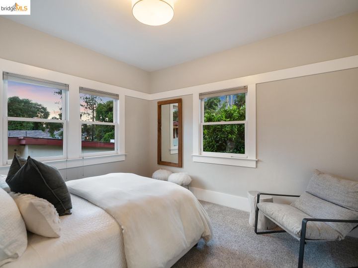 4408 Brookdale Ave, Oakland, CA | Maxwell  Park. Photo 43 of 48