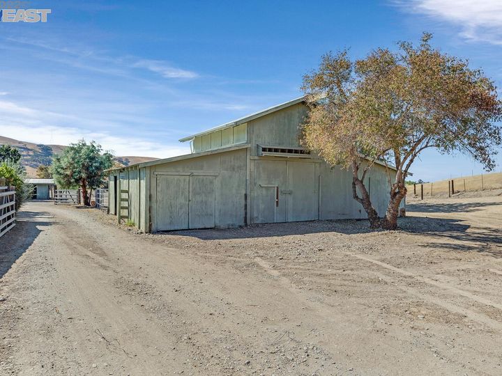 4948 Mines Rd, Livermore, CA | Country. Photo 33 of 50