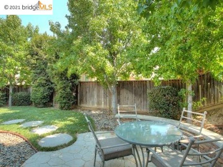 496 Montecito Dr, Brentwood, CA | Brentwood Hills | No. Photo 18 of 18