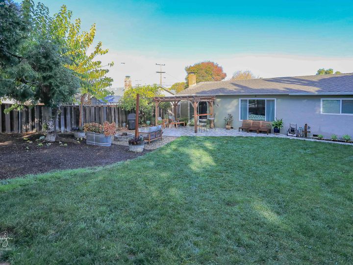 5024 Netto Dr, Concord, CA | Clayton Valley. Photo 11 of 42