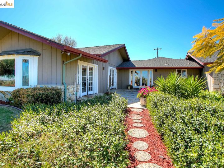 5200 Byron Hot Spgs, Byron, CA | Country Property. Photo 8 of 59