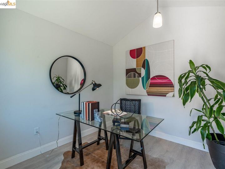 5209 Cole St, Oakland, CA | Maxwell Park. Photo 24 of 25