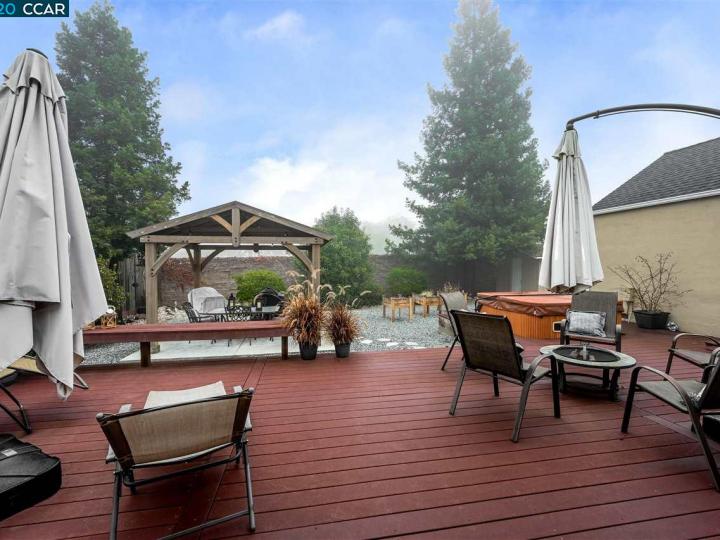 5225 Smith Dr, Martinez, CA | Forest Hills. Photo 24 of 33