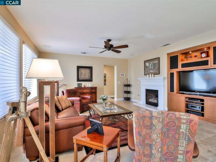5412 Hiddenwood Ct, Concord, CA | Crystal Ranch. Photo 10 of 40