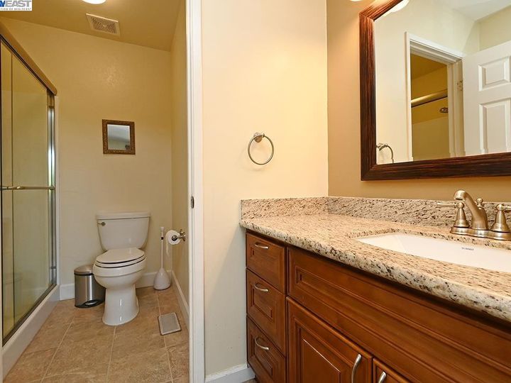 5474 Treeflower Dr Livermore CA Multi-family home. Photo 21 of 36