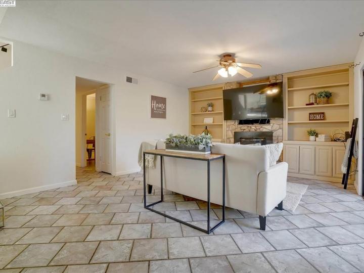 5480 Evelyn Way, Livermore, CA | Rhonewood. Photo 12 of 40