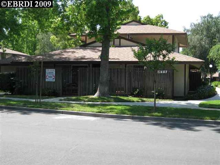 Rental 5499 Roundtree Dr unit #A, Concord, CA, 94521. Photo 1 of 7