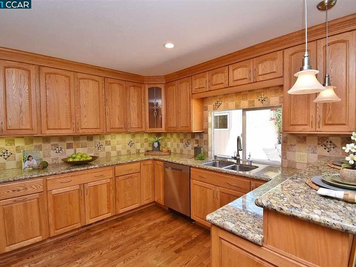 5555 Indiana Dr, Concord, CA | C.v. Highlands. Photo 12 of 30