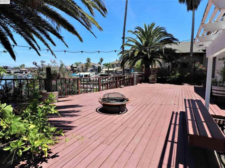 5563 Drakes Dr, Discovery Bay, CA | Delta Waterfront Access. Photo 28 of 31