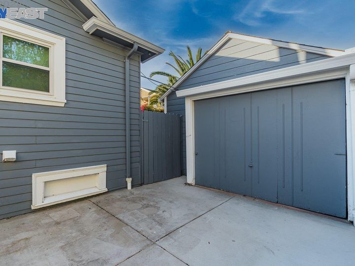 5734 Fleming Ave, Oakland, CA | Maxwell  Park. Photo 35 of 48