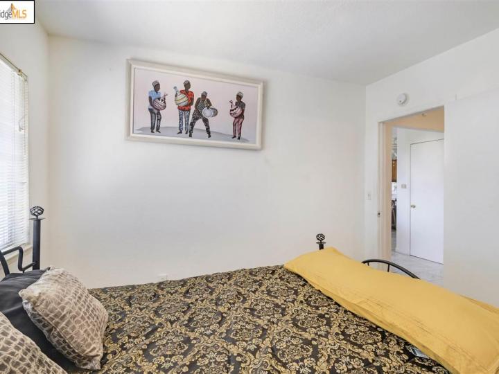 6208 Outlook Ave, Oakland, CA | Millsmont Area. Photo 19 of 33