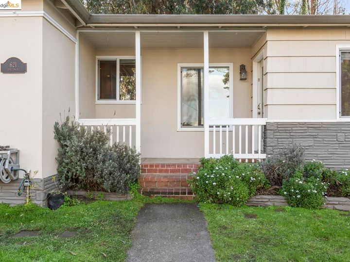 621 Larchmont Dr, Daly City, CA | . Photo 54 of 56