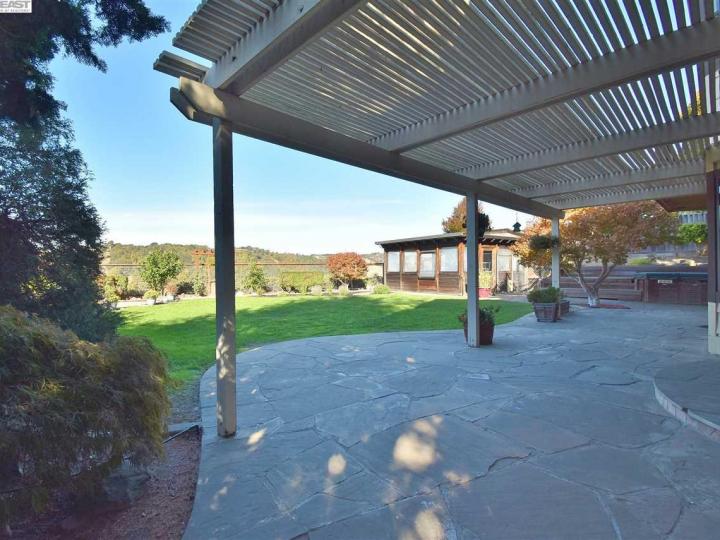 6354 Boone Dr, Castro Valley, CA | Palomares Hills. Photo 36 of 40