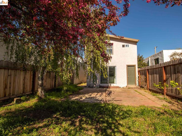640 27th, Richmond, CA | North And East. Photo 8 of 26