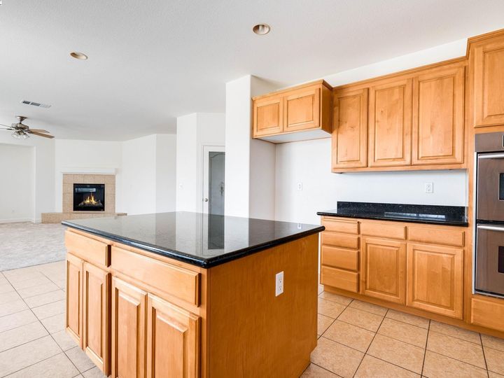640 Dickinson Ct, Discovery Bay, CA | Ravenswood. Photo 36 of 55