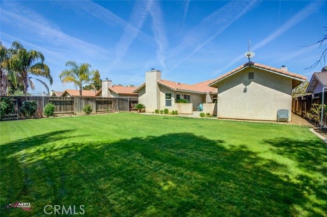 6407 Abby Rose Ave, Bakersfield, CA | . Photo 13 of 39