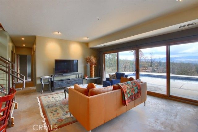 6803 Dudley Ranch Rd, Coulterville, CA | . Photo 36 of 60