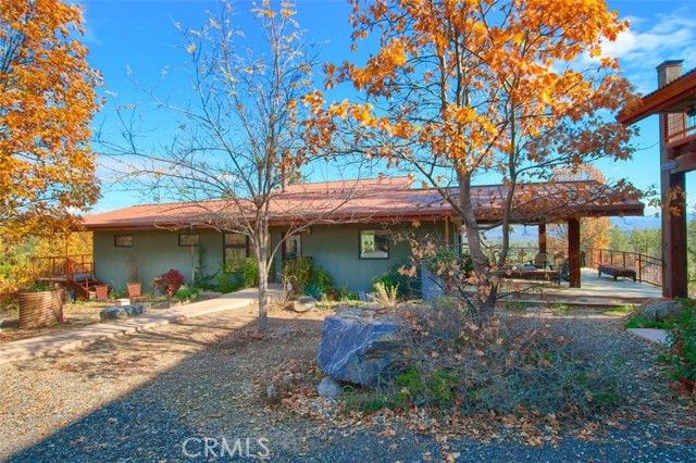 6803 Dudley Ranch Rd, Coulterville, CA | . Photo 7 of 60