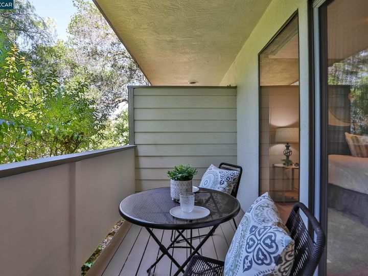 7 Janin Pl, Pleasant Hill, CA, 94523 Townhouse. Photo 15 of 33