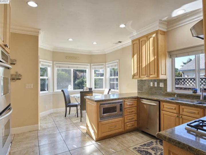 722 Covina Way, Fremont, CA | Warm Springs. Photo 12 of 38