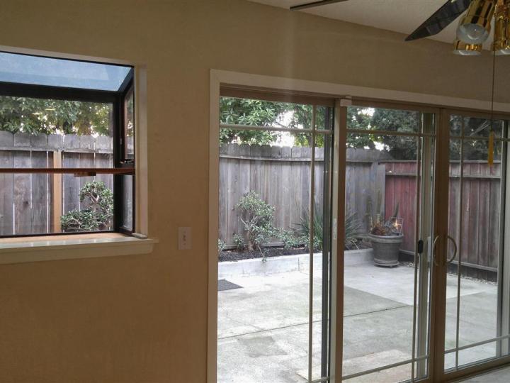 766 Woodgate  Dr, San Leandro, CA, 94579 Townhouse. Photo 8 of 30