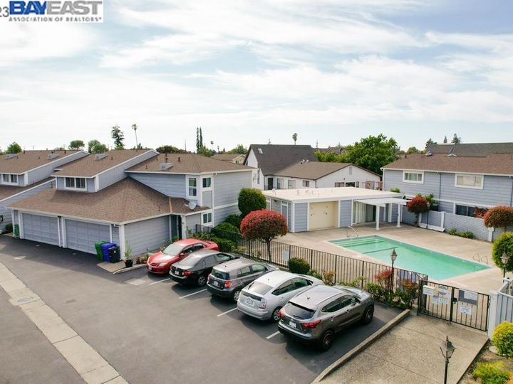 787 Woodgate Dr, San Leandro, CA, 94579 Townhouse. Photo 49 of 60