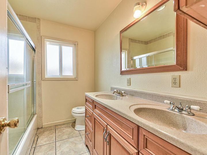 81 Russell Rd, Salinas, CA | . Photo 20 of 28