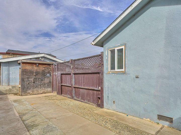81 Russell Rd, Salinas, CA | . Photo 27 of 28