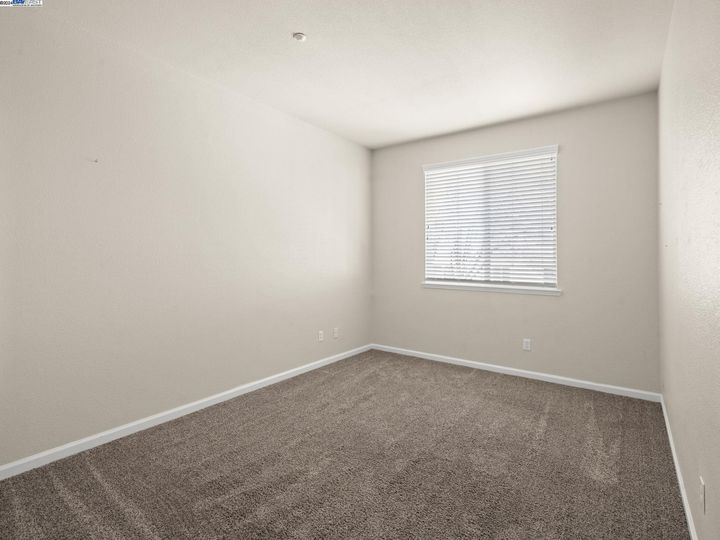 837 Olympic Ct, Brentwood, CA | Shadow Lakes. Photo 25 of 37