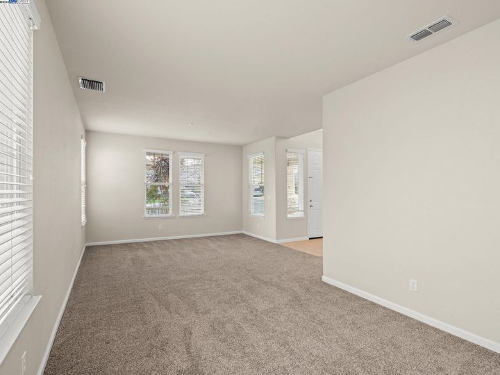 837 Olympic Ct, Brentwood, CA | Shadow Lakes. Photo 6 of 37