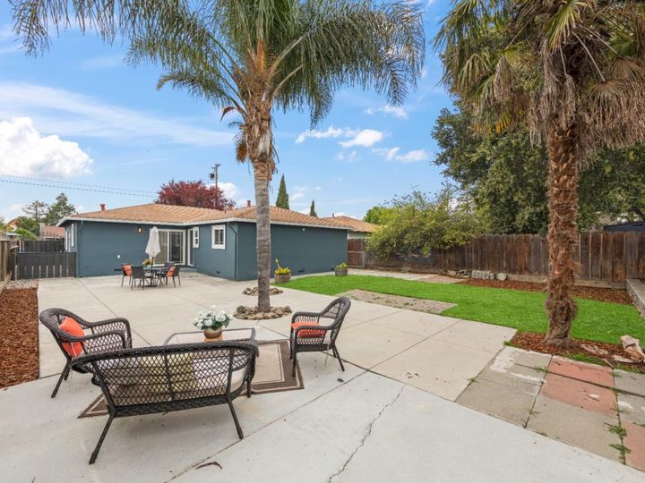 861 Suiter St, Hollister, CA | . Photo 28 of 38