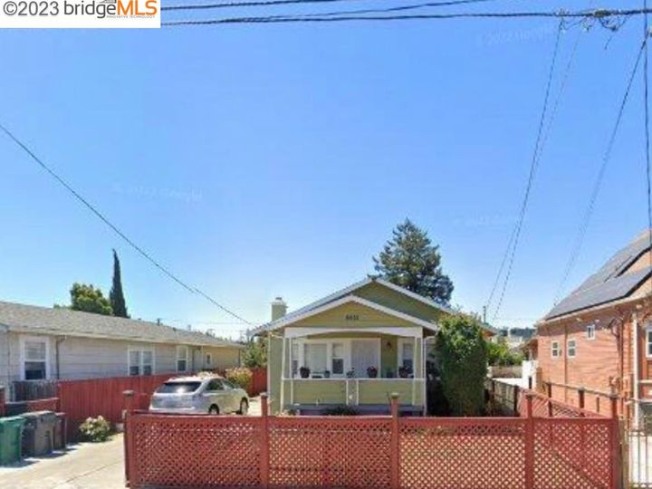 9501 Walnut St, Oakland, CA | Elmhurst. Photo 1 of 51